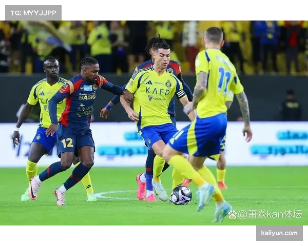 沙特联赛保级形势严峻 达马克与阿科多同积四分深陷降级区 沙特联赛保级形势严峻 达马克与阿科多同积四分深陷降级区